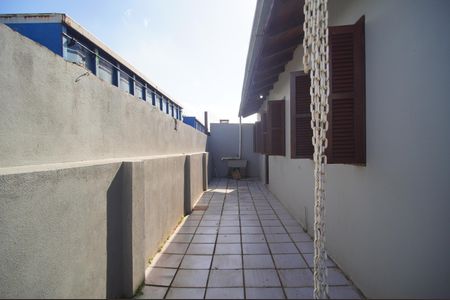 Casa à venda com 128m², 3 quartos e 1 vagaCorredor