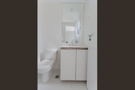 Apartamento para alugar com 68m², 2 quartos e 1 vaga Apartamento para alugar com 68m², 2 quartos e 1 vagaBanheiro da Suíte