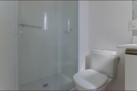 Apartamento para alugar com 68m², 2 quartos e 1 vaga Apartamento para alugar com 68m², 2 quartos e 1 vagaBanheiro da Suíte