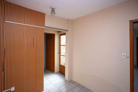 Casa à venda com 131m², 3 quartos e 2 vagasQuarto 3