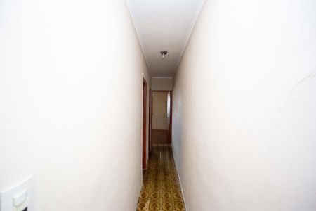 Casa à venda com 131m², 3 quartos e 2 vagasCorredor