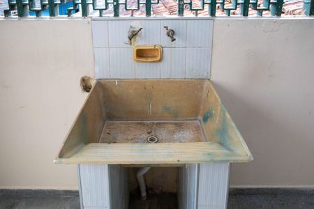 Casa à venda com 131m², 3 quartos e 2 vagasÁrea de Serviço