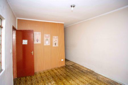 Casa à venda com 131m², 3 quartos e 2 vagasSala