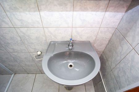 Casa à venda com 131m², 3 quartos e 2 vagasBanheiro