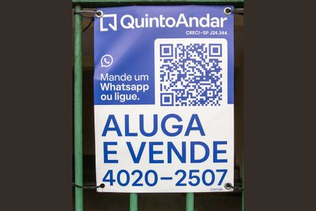 Casa à venda com 131m², 3 quartos e 2 vagasPlaquinha