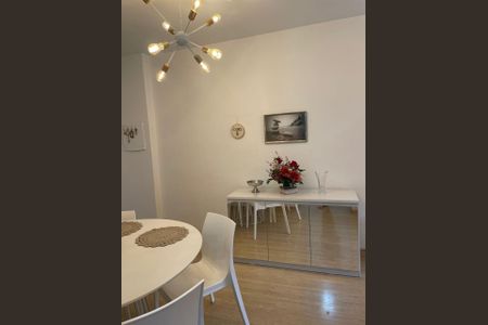 Apartamento à venda com 61m², 2 quartos e 2 vagasSala de Jantar