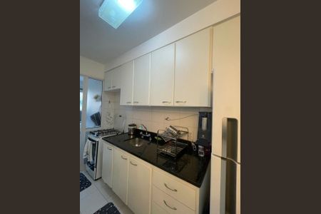 Cozinha de apartamento à venda com 2 quartos, 61m² em Morumbi, São Paulo