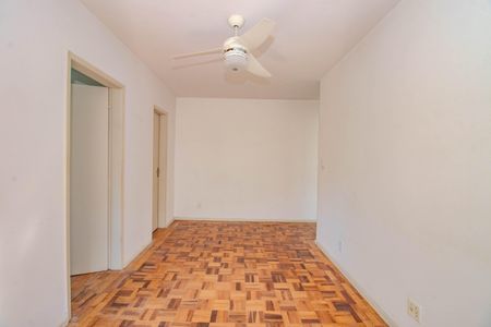 Sala de apartamento à venda com 1 quarto, 42m² em Passo D’areia, Porto Alegre