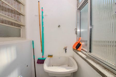 Apartamento à venda com 42m², 1 quarto e sem vagaCozinha e Área de Serviço