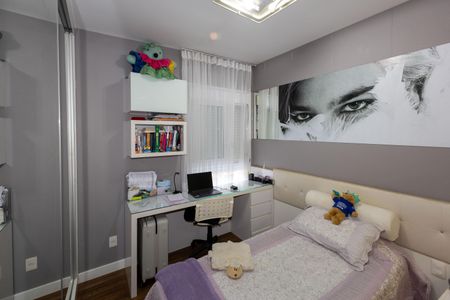 Apartamento à venda com 194m², 4 quartos e 3 vagasSuíte 2