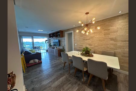 Apartamento à venda com 105m², 3 quartos e 2 vagasSala