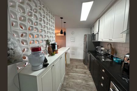 Apartamento à venda com 105m², 3 quartos e 2 vagasCozinha