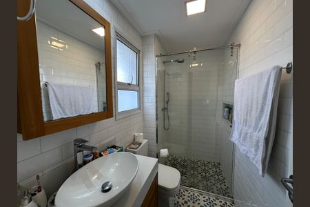 Apartamento à venda com 105m², 3 quartos e 2 vagasBanheiro da Suíte