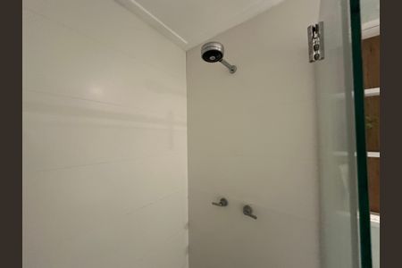 Apartamento à venda com 105m², 3 quartos e 2 vagasBanheiro Social