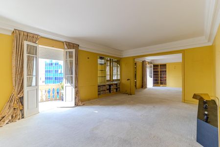 Apartamento à venda com 380m², 2 quartos e 2 vagasSala