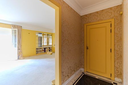 Apartamento à venda com 380m², 2 quartos e 2 vagasEntrada Social