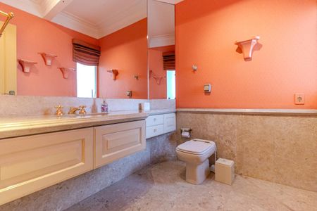 Apartamento à venda com 380m², 2 quartos e 2 vagasLavabo