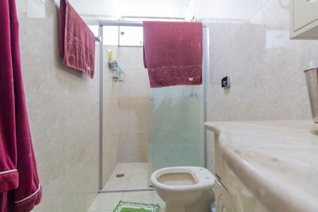 Casa à venda com 300m², 2 quartos e 2 vagas Casa à venda com 300m², 2 quartos e 2 vagasBanheiro 1