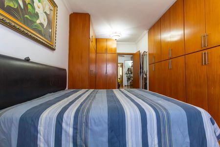 Casa à venda com 300m², 2 quartos e 2 vagas Casa à venda com 300m², 2 quartos e 2 vagasQuarto 2