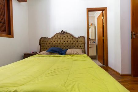 Casa à venda com 300m², 2 quartos e 2 vagas Casa à venda com 300m², 2 quartos e 2 vagasQuarto 1