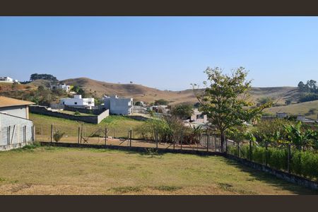 Casa de condomínio para alugar com 215m², 4 quartos e 6 vagasÁrea externa