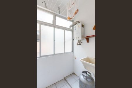 Área de serviço de apartamento para alugar com 1 quarto, 37m² em São João, Porto Alegre