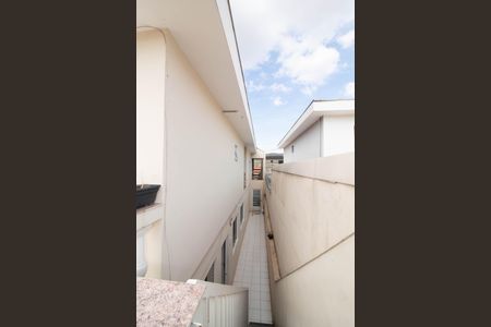 Casa à venda com 203m², 3 quartos e 2 vagas Casa à venda com 203m², 3 quartos e 2 vagasÁrea externa