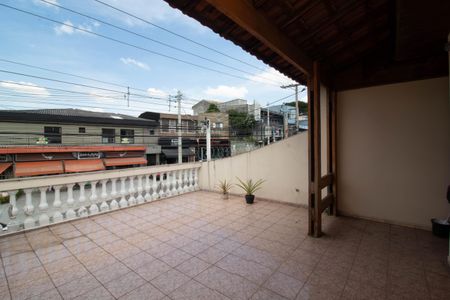 Casa à venda com 203m², 3 quartos e 2 vagas Casa à venda com 203m², 3 quartos e 2 vagasVaranda - Quarto 1