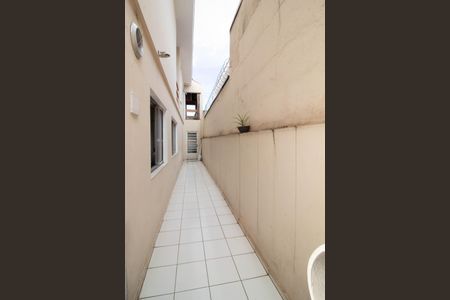 Casa à venda com 203m², 3 quartos e 2 vagas Casa à venda com 203m², 3 quartos e 2 vagasÁrea externa