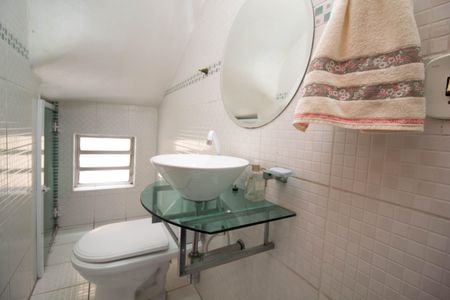 Casa à venda com 203m², 3 quartos e 2 vagas Casa à venda com 203m², 3 quartos e 2 vagasLavabo