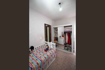 Casa à venda com 203m², 3 quartos e 2 vagas Casa à venda com 203m², 3 quartos e 2 vagasQuarto 2