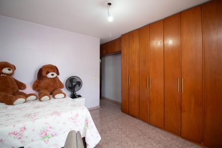 Casa à venda com 203m², 3 quartos e 2 vagas Casa à venda com 203m², 3 quartos e 2 vagasQuarto 1