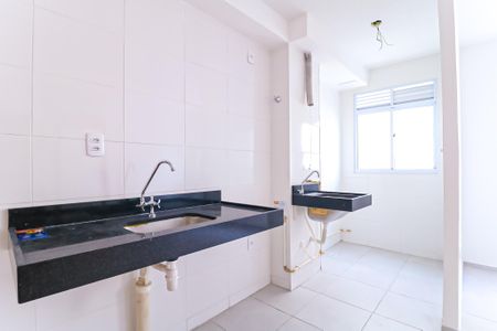 Apartamento para alugar com 36m², 2 quartos e sem vaga Apartamento para alugar com 36m², 2 quartos e sem vagaCozinha e Área de Serviço