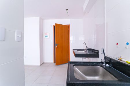 Apartamento para alugar com 36m², 2 quartos e sem vaga Apartamento para alugar com 36m², 2 quartos e sem vagaCozinha e Área de Serviço