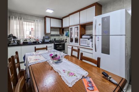 Casa à venda com 200m², 3 quartos e 2 vagas