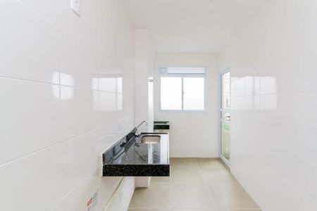 Cozinha de apartamento para alugar com 2 quartos, 64m² em Jardim Itu, Porto Alegre