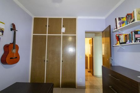 Apartamento à venda com 98m², 3 quartos e 1 vagaQuarto 2