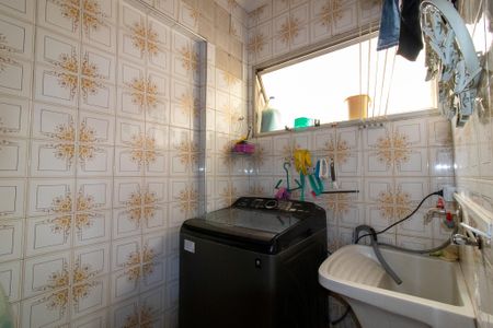 Apartamento à venda com 98m², 3 quartos e 1 vagaÁrea de Serviço