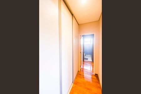 Apartamento à venda com 284m², 3 quartos e 5 vagas Apartamento à venda com 284m², 3 quartos e 5 vagasCorredor