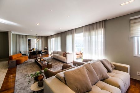 Apartamento à venda com 284m², 3 quartos e 5 vagas Apartamento à venda com 284m², 3 quartos e 5 vagasSala