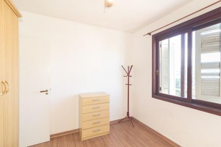 Quarto 1 de apartamento para alugar com 3 quartos, 95m² em Alto Teresópolis, Porto Alegre