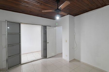 Casa para alugar com 110m², 2 quartos e 1 vaga Casa para alugar com 110m², 2 quartos e 1 vagaQuarto 1