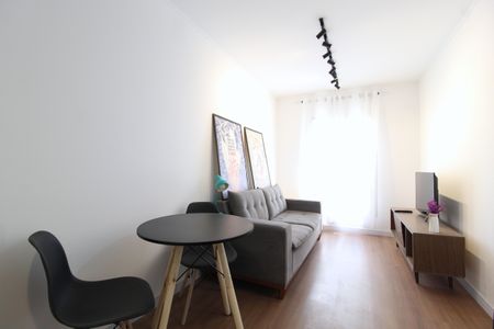 Sala de apartamento para alugar com 1 quarto, 37m² em Indianópolis, São Paulo