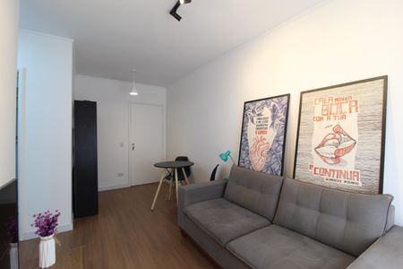 Sala de apartamento para alugar com 1 quarto, 37m² em Indianópolis, São Paulo