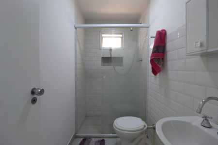 Banheiro de apartamento para alugar com 1 quarto, 37m² em Indianópolis, São Paulo