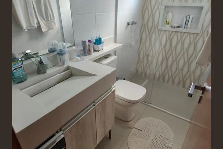 Casa à venda com 151m², 3 quartos e 3 vagas Casa à venda com 151m², 3 quartos e 3 vagasFoto 19