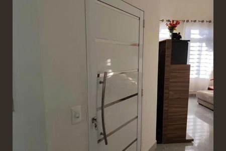 Casa à venda com 151m², 3 quartos e 3 vagas Casa à venda com 151m², 3 quartos e 3 vagasFoto 25