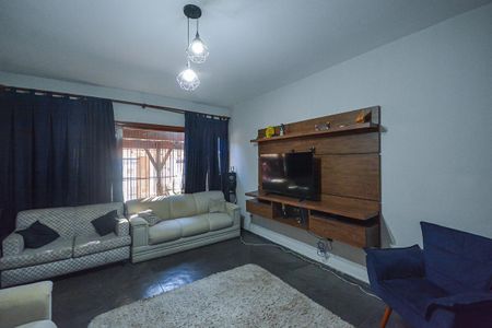 Casa à venda com 300m², 3 quartos e 3 vagasSala