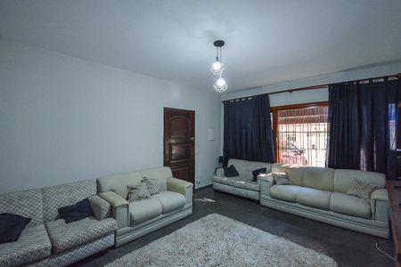 Sala de casa à venda com 3 quartos, 300m² em Vila Represa, São Paulo