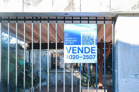 Casa à venda com 300m², 3 quartos e 3 vagasFachada